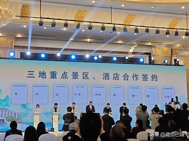 情暖幕阜山，咸宁温泉季 咸岳九共享互惠政策温暖又超值