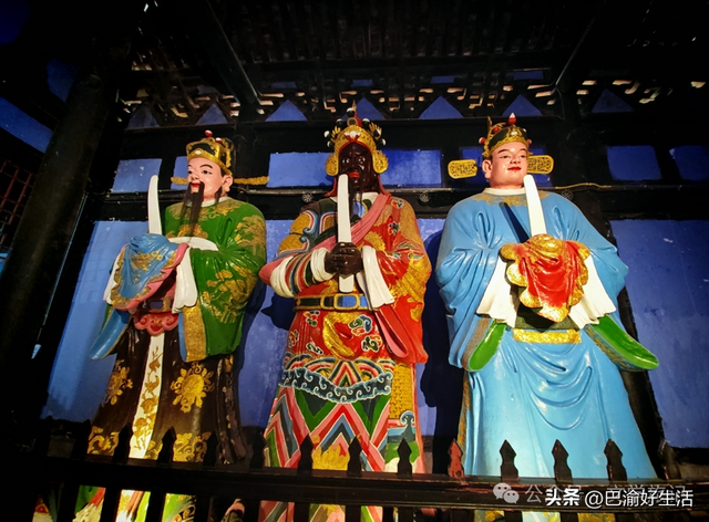 重庆丰都名山鬼城景区，里面到底啥样？