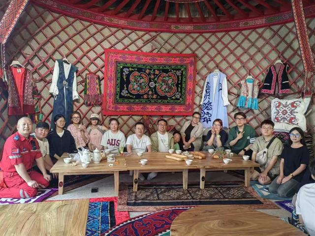 通过乌鲁木齐citywalk志愿领航活动,期望回应的社会问题