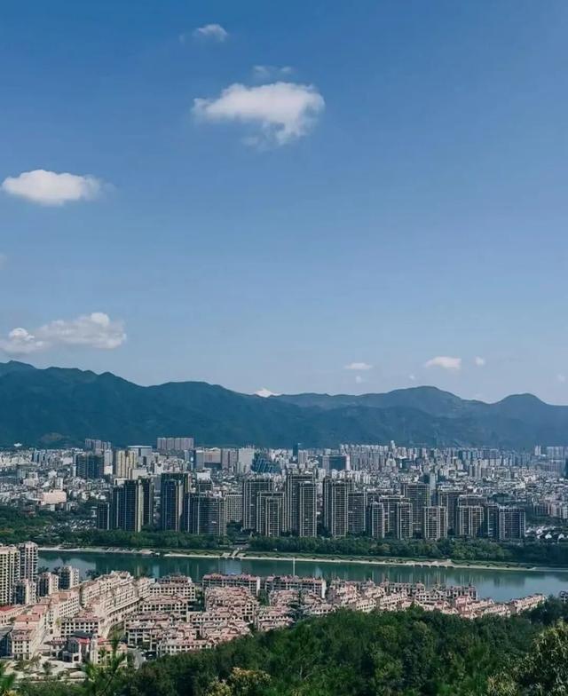 国庆4天打卡浙江11个绝美小众景点！2个人只花3000块