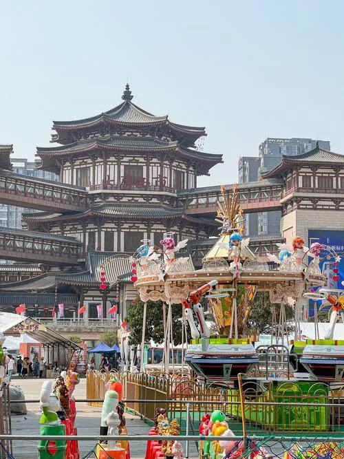 出发吧趁现在! 小艺建议+智慧感知,手机比你还懂“下一站去哪”
