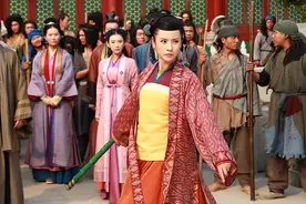 神雕最强十大高手，黄蓉第十，周伯通第三，第一名杨过也甘拜下风图片