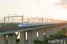 瓣瓣同心向未来 | “一小时”通达城际图片