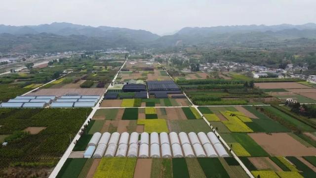 沿着公路看陇南 · 徽县
