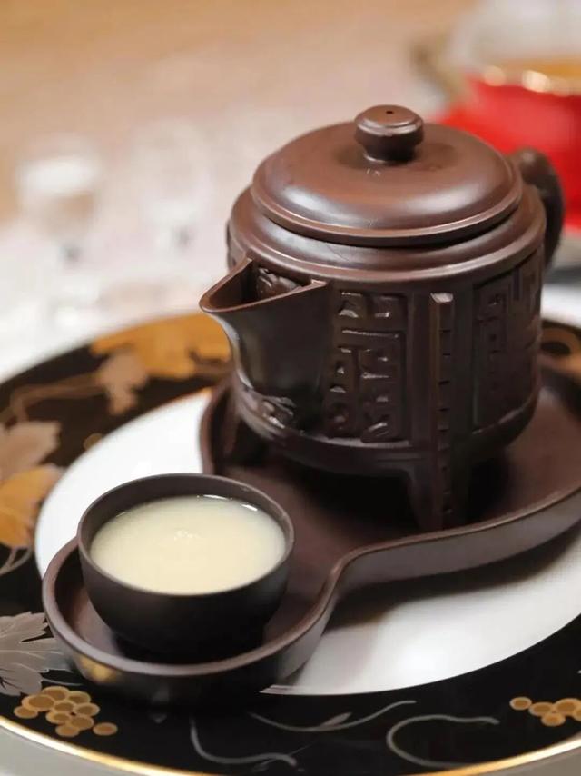 董宇辉向世界推荐，“请花几天时间去山东”！