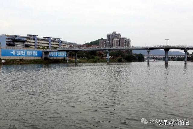 千年同饮一河水,河头是萍乡南正街,江尾有醴陵东正街