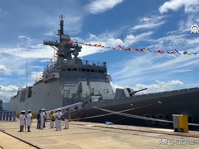 黄岩岛“投降”后，不到24小时菲律宾强硬宣布，第二艘护卫舰列装