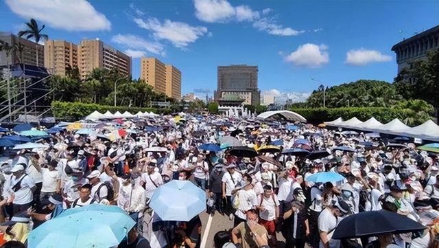 赖清德没想到，一封来自大陆的邀请函，已送到2300万台湾同胞手中