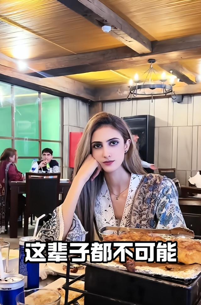 东北小伙被印度高种姓女友看上，老丈人赠千万别墅，他不满要回国