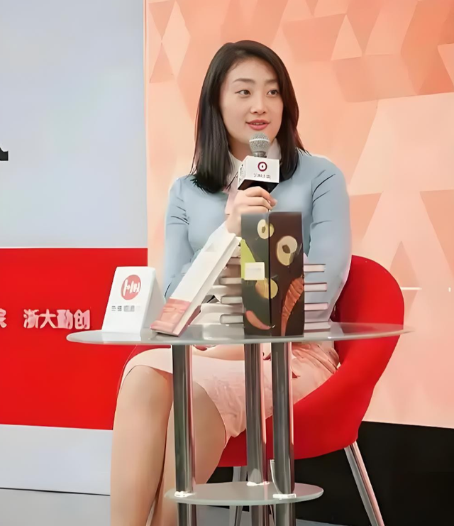 娃哈哈宫斗大戏落幕！宗馥莉黯然出局，900亿商标被国资一票否决