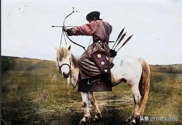 美国博物馆发现罕见照片！120年前的蒙古人，居然是这样子！