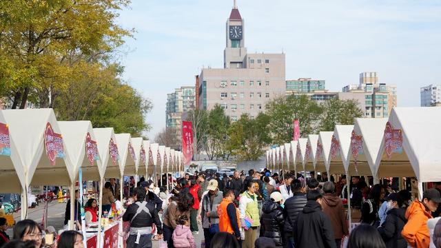 非遗文化融入生活日常 九棵树嘉年华打造文化消费新场景
