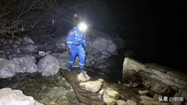 迷路看影子也能辨方向，登山安全指南→