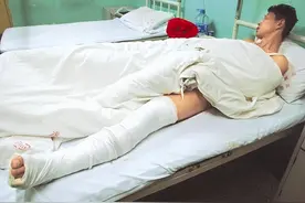 15年保安徒手接跳楼女瘫痪，女孩家属：我女儿残疾，你负责一辈子图片