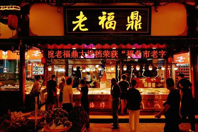 中国首个美食地标城市！300多种小吃，带上1TB的胃才能吃嗨