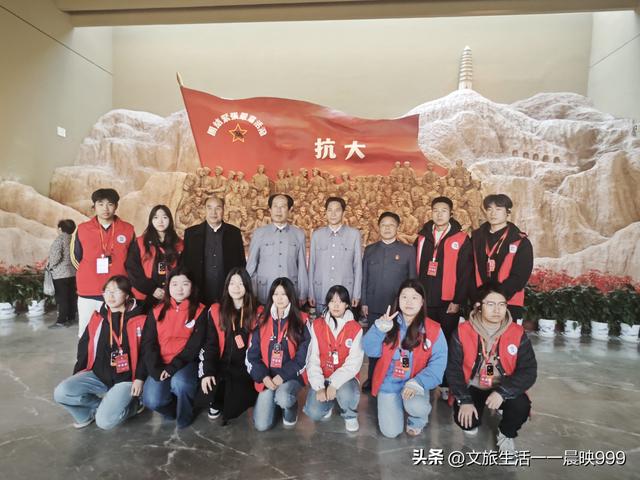 延安革命旧址，是永远都读不完的书