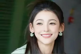 服了！赵露思新剧《珠帘玉幕》23岁女二美到窒息，下一个巨星预定图片