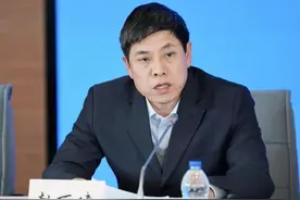 上海局主要领导发生调整 赵丽建任集团公司党委书记、董事长图片