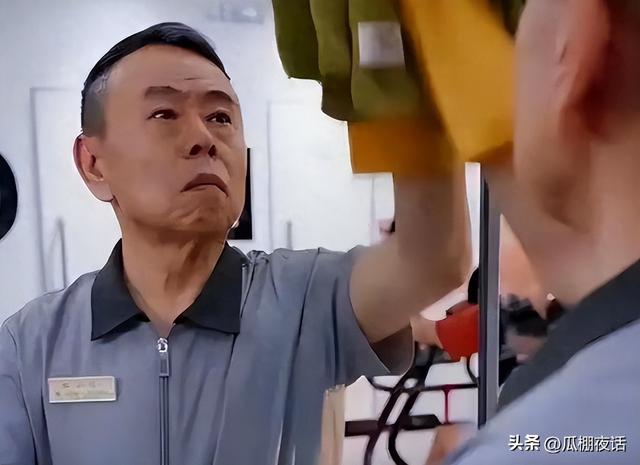 4个老婆	，全家移民，享受正师级待遇，潘长江身上哪个标签是真的