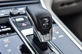 自动挡车型的手自一体，什么情况下可以使用？别说你不知道图片