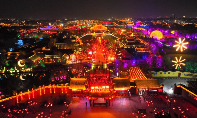 跟着央视打卡！沉浸式赏秋自驾攻略请查收~还有加油站专属福利