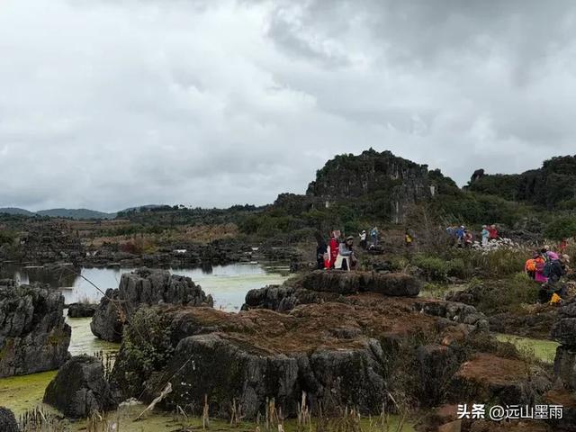 徒步石林蓑衣山、赏水上石林,遇降雨淅淅沥沥,收获特别的体验