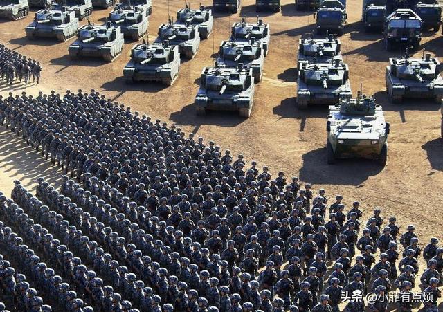 美军有能力打赢解放军吗？俄媒：两军差距大，除兵员其他全是劣势