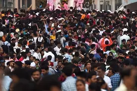 印度为计划生育豁出去了,曾强行阉割4000万男性,为啥人口还这么多图片