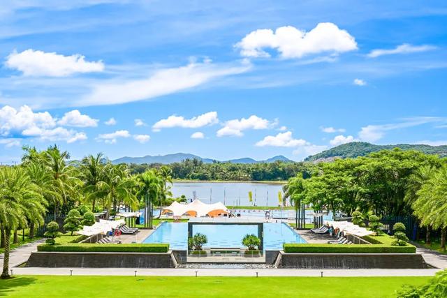 全国TOP10!万宁春节酒店预订增速1.6倍→