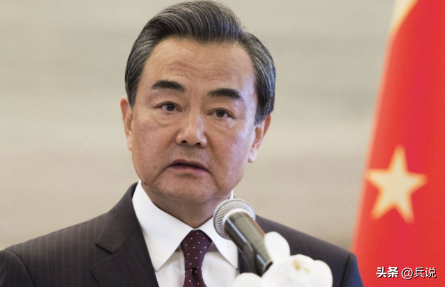 24小时内，高市两次发表涉台回应，王毅用一句古话对日发出通牒