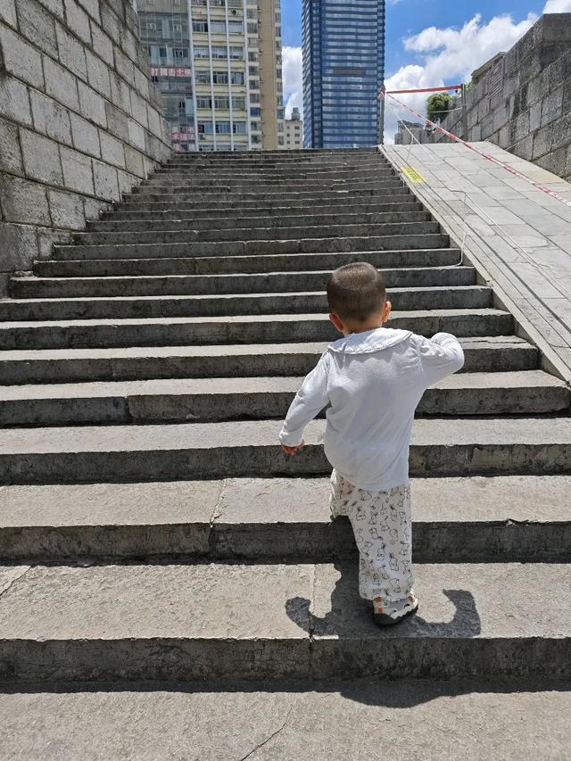 贵阳避暑——我们仨的第一次远行