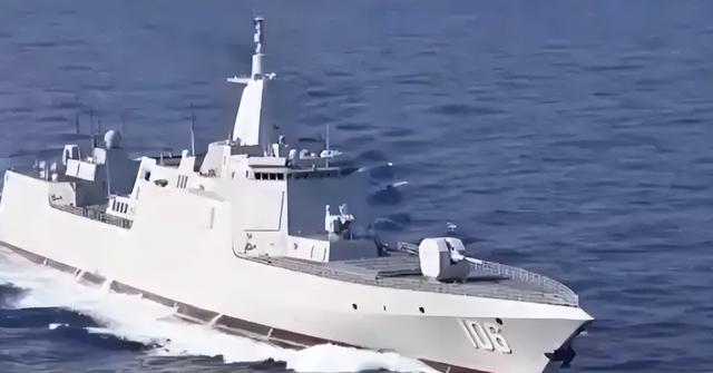 一年8艘盾舰碾压美舰！美国战略收缩，中国的机遇要来了