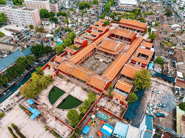 广东这座“低调”城市，名气被潮州汕头掩盖，却用美景征服全国