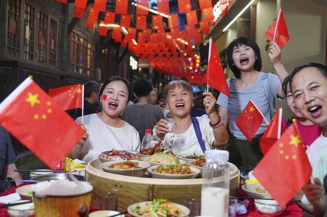 双节同庆 情满北碚：金刀峡镇民俗活动点燃假日热情