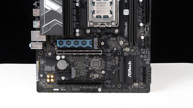 性价比妖板超频指南：华擎B850M-X+9800X3D达成8200C36 48GB！