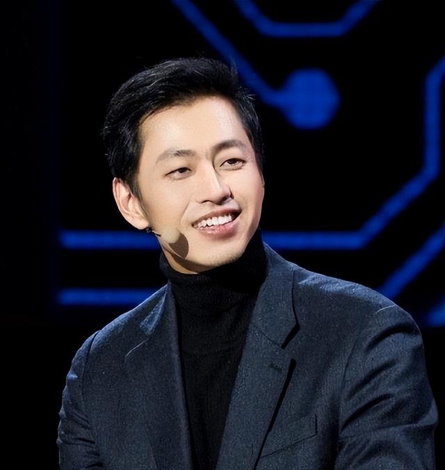 “闲人水哥”王昱珩：20年不上班靠玩成亿万富翁，他凭啥这么狂？