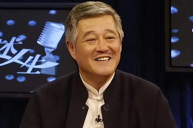 80岁何庆魁不再隐瞒，坦言与赵本山的“真实关系”，宋丹丹说对了