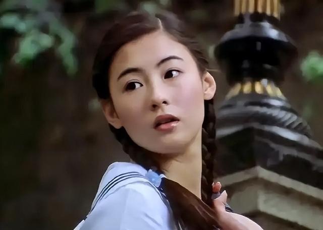 狐狸尾巴藏不住，撒谎成性、风流潇洒的张柏芝，被陈晓东撕下体面
