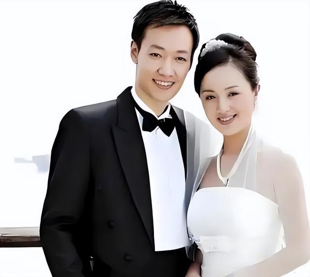 辛柏青丧妻刚满100天，离谱的事就发生了，被撮合娶马伊琍引争议