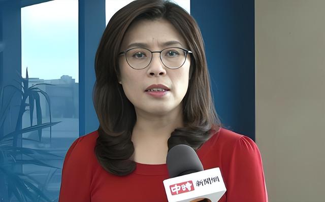 不识时务！郑丽文终于露出了狐狸尾巴！统一能寄望国民党吗？