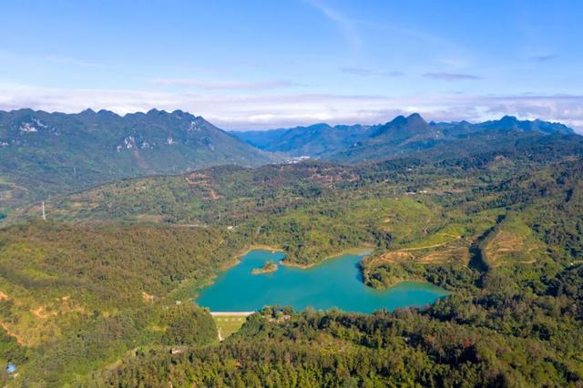 多彩阳山·每日一景｜山中藏碧玉