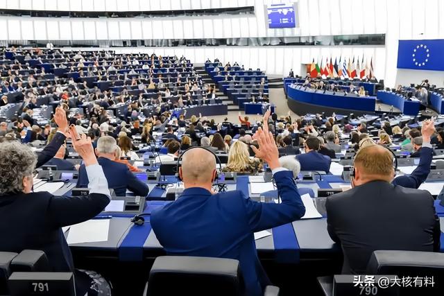 欧盟突然发难！联合美国制裁中国，外交部回应：立刻取消