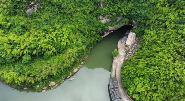 乡游黔中 ·三穗县 颇洞村丨市集炊烟裹住喧嚣，重拾乡野浪漫