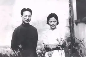 沈从文两度自杀，被救后妻子却甩开他的手道：此生永不相见！图片