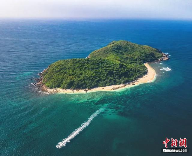 人这一辈子，一定要去一趟海南看海玩海🤩