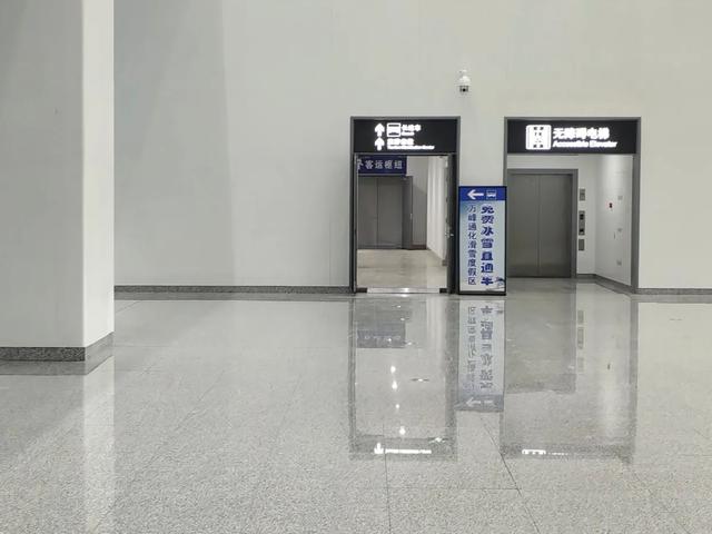 请查收！这有一份至万峰滑雪场的免费冰雪直通车指南