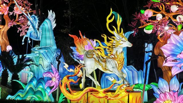 成都多场特色灯会率先登场！期待值拉！满！了！