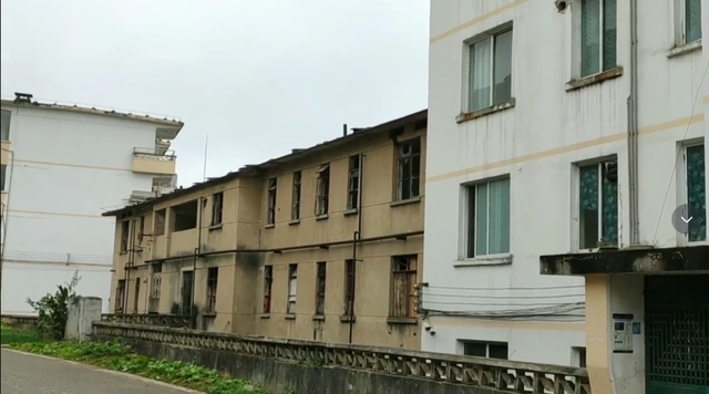 贵州令人惋惜的兵工厂，规模宏大戒备森严，绝密车间沦为藏酒洞