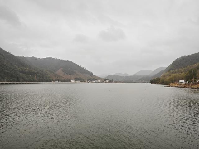 云和湖和龙泉剑