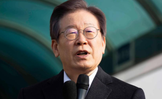 中韩已谈妥，李在明通知全球，高市终于改口	，不再奢求与中方见面